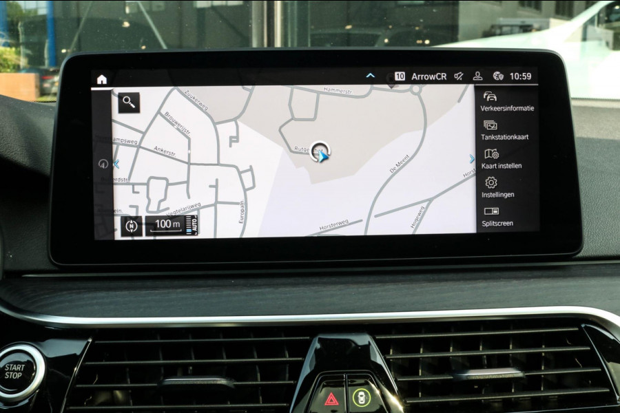 BMW 5 Serie Touring 530e xDrive M-SPORT - PANO - TREKHAAK - HARMAN - SOFTCLOSE
