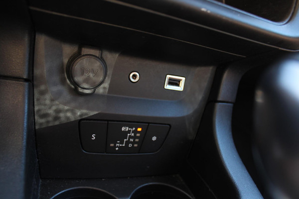 Citroën C3 1.2 PureTech S&S Shine NAP automaat camera clima
