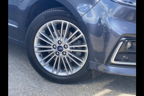 Ford S-Max 2.5 FHEV 7p Vignale 190pk | Full LED | Sony Navigatie | 7 persoons | Winterpack | Trekhaak | Massage Stoelen | Adaptieve Cruise Controle |