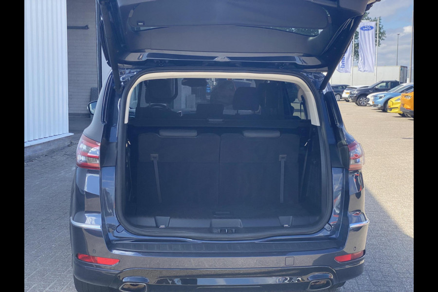 Ford S-Max 2.5 FHEV 7p Vignale 190pk | Full LED | Sony Navigatie | 7 persoons | Winterpack | Trekhaak | Massage Stoelen | Adaptieve Cruise Controle |