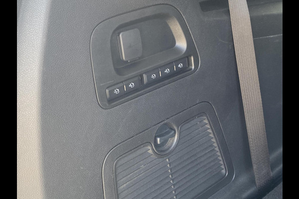 Ford S-Max 2.5 FHEV 7p Vignale 190pk | Full LED | Sony Navigatie | 7 persoons | Winterpack | Trekhaak | Massage Stoelen | Adaptieve Cruise Controle |