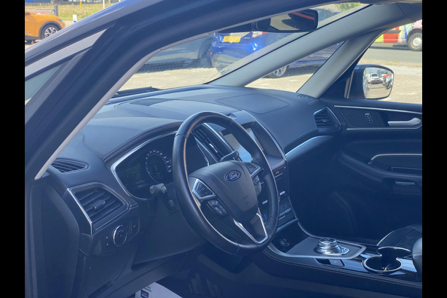 Ford S-Max 2.5 FHEV 7p Vignale 190pk | Full LED | Sony Navigatie | 7 persoons | Winterpack | Trekhaak | Massage Stoelen | Adaptieve Cruise Controle |