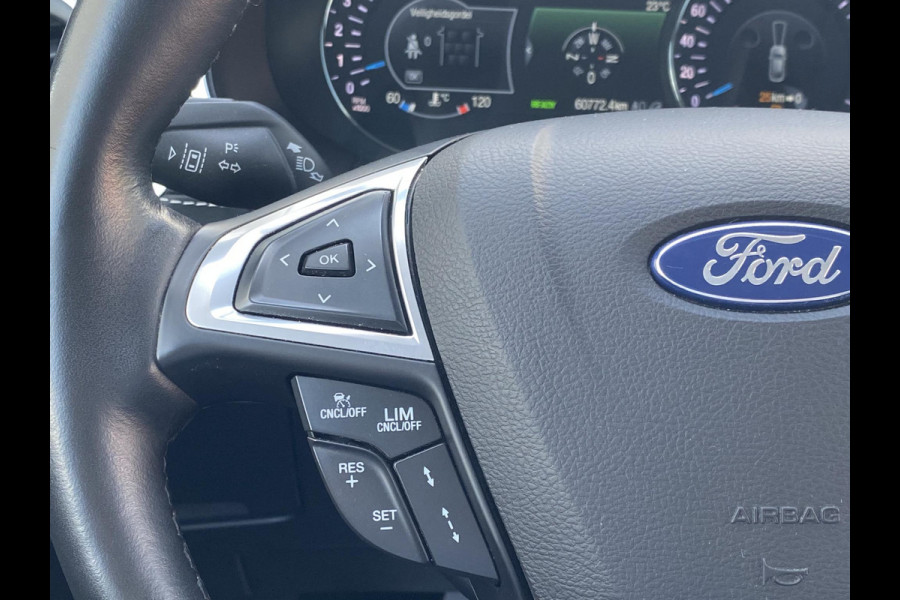 Ford S-Max 2.5 FHEV 7p Vignale 190pk | Full LED | Sony Navigatie | 7 persoons | Winterpack | Trekhaak | Massage Stoelen | Adaptieve Cruise Controle |