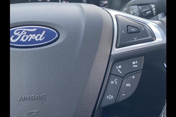 Ford S-Max 2.5 FHEV 7p Vignale 190pk | Full LED | Sony Navigatie | 7 persoons | Winterpack | Trekhaak | Massage Stoelen | Adaptieve Cruise Controle |