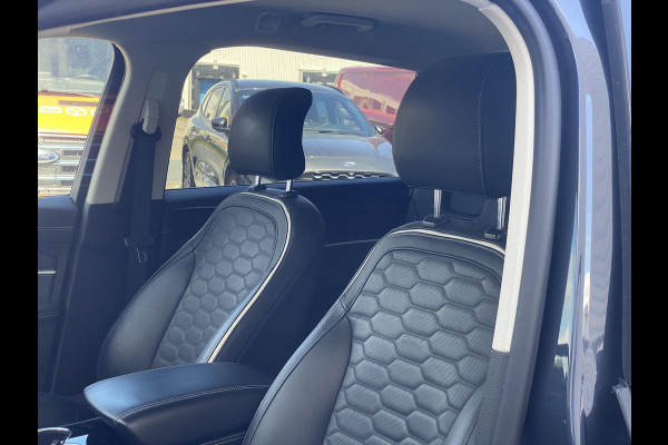 Ford S-Max 2.5 FHEV 7p Vignale 190pk | Full LED | Sony Navigatie | 7 persoons | Winterpack | Trekhaak | Massage Stoelen | Adaptieve Cruise Controle |