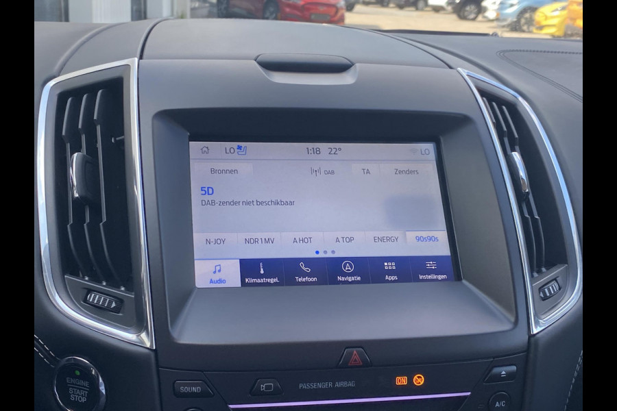 Ford S-Max 2.5 FHEV 7p Vignale 190pk | Full LED | Sony Navigatie | 7 persoons | Winterpack | Trekhaak | Massage Stoelen | Adaptieve Cruise Controle |