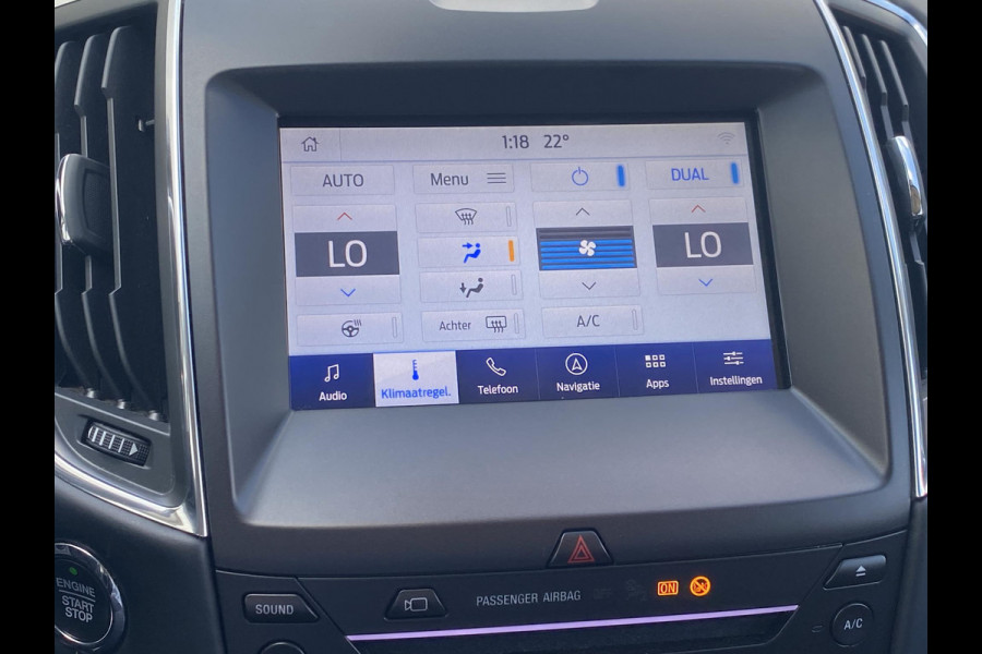 Ford S-Max 2.5 FHEV 7p Vignale 190pk | Full LED | Sony Navigatie | 7 persoons | Winterpack | Trekhaak | Massage Stoelen | Adaptieve Cruise Controle |