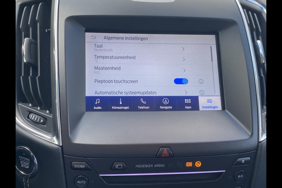 Ford S-Max 2.5 FHEV 7p Vignale 190pk | Full LED | Sony Navigatie | 7 persoons | Winterpack | Trekhaak | Massage Stoelen | Adaptieve Cruise Controle |