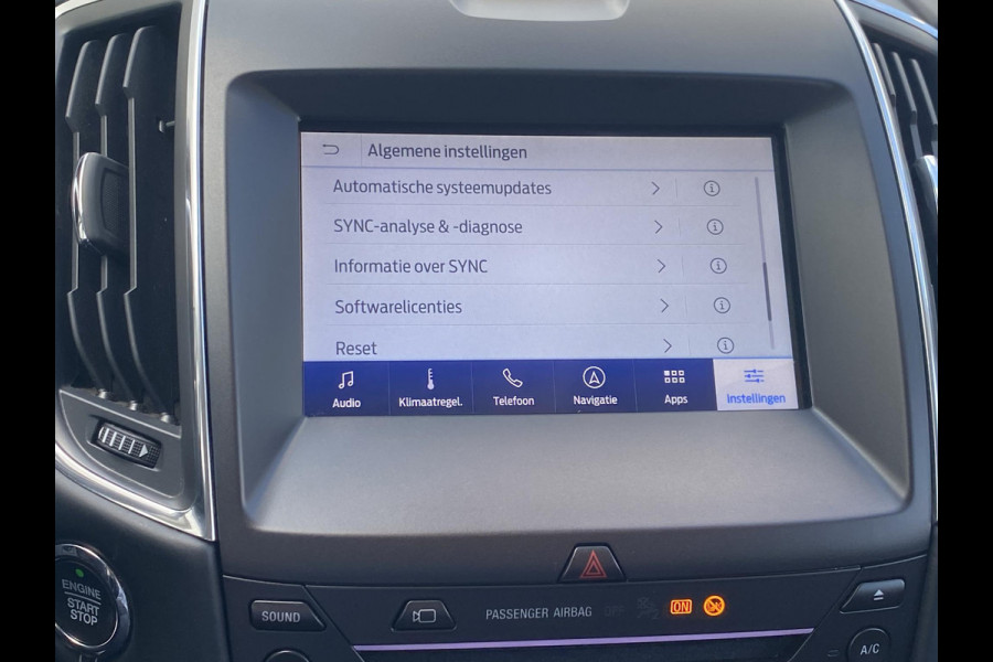 Ford S-Max 2.5 FHEV 7p Vignale 190pk | Full LED | Sony Navigatie | 7 persoons | Winterpack | Trekhaak | Massage Stoelen | Adaptieve Cruise Controle |