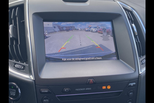 Ford S-Max 2.5 FHEV 7p Vignale 190pk | Full LED | Sony Navigatie | 7 persoons | Winterpack | Trekhaak | Massage Stoelen | Adaptieve Cruise Controle |