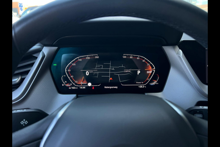 BMW 1-serie 118i Executive Edition NL AUTO | CAMERA | CARPLAY | KEYLESS | DEALER ONDERH |