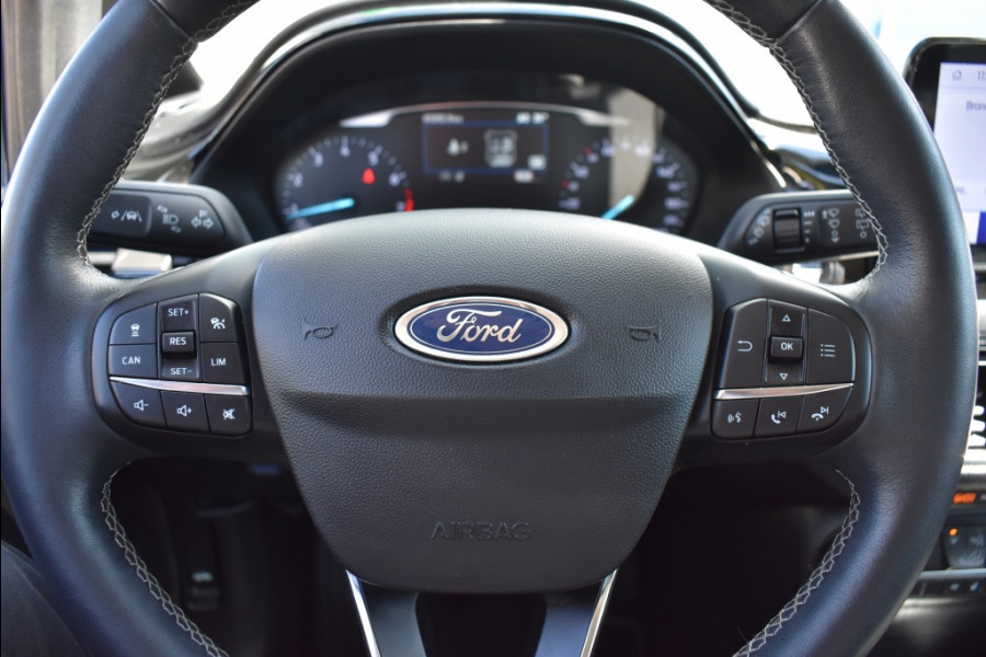 Ford Fiesta 1.0 EcoB. Titanium X Trekhaak Driver assistance - winter PACK,