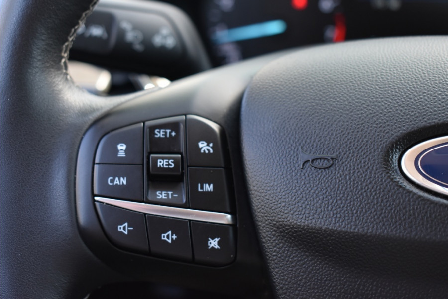 Ford Fiesta 1.0 EcoB. Titanium X Trekhaak Driver assistance - winter PACK,