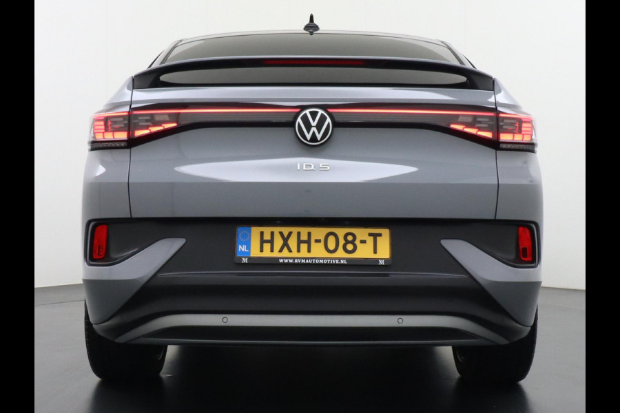 Volkswagen ID.5 Pro Performance 77 kWh Warmtepomp | Comfortplus pakket | Design plus pakket | Infotainmentplus pakket | Style plus pakket | Sportplus pakket | RIJ ASSIST. PAKKET | ERGONOMISCHE STOELEN | TREKHAAK