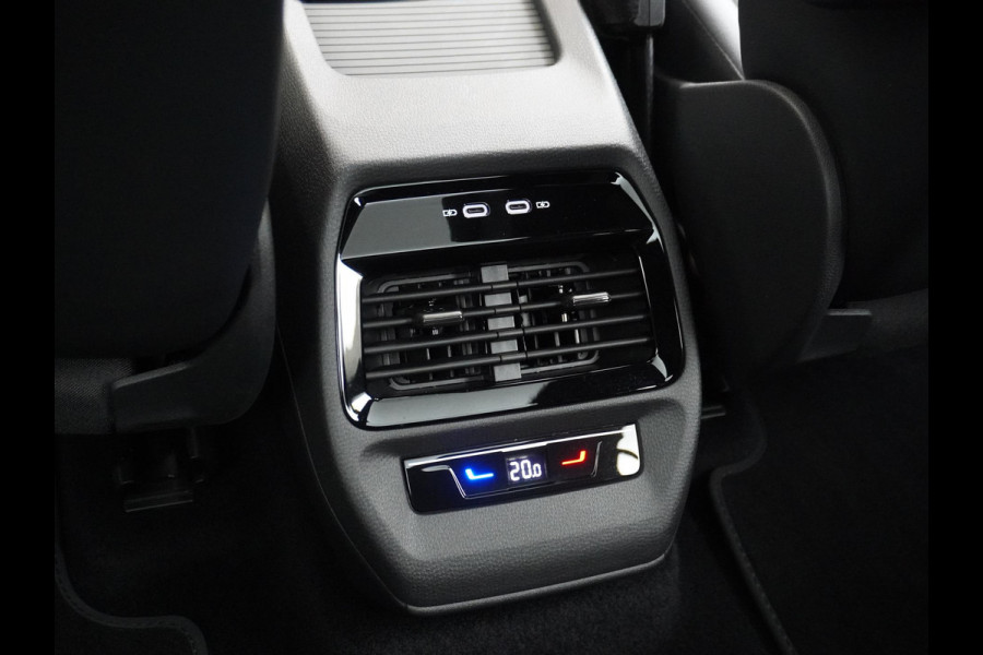 Volkswagen ID.5 Pro Performance 77 kWh Warmtepomp | Comfortplus pakket | Design plus pakket | Infotainmentplus pakket | Style plus pakket | Sportplus pakket | RIJ ASSIST. PAKKET | ERGONOMISCHE STOELEN | TREKHAAK