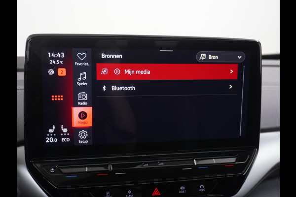 Volkswagen ID.5 Pro Performance 77 kWh Warmtepomp | Comfortplus pakket | Design plus pakket | Infotainmentplus pakket | Style plus pakket | Sportplus pakket | RIJ ASSIST. PAKKET | ERGONOMISCHE STOELEN | TREKHAAK