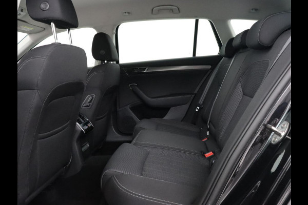 Škoda Superb 1.4 TSI iV Business Edition Plus | Stoelverwarming | Adaptive cruise | Virtual Cockpit | Camera | Carplay | Navigatie | Full LED | PHEV | Plug In