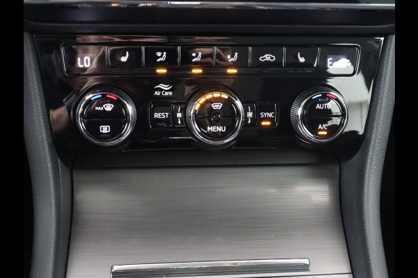 Škoda Superb 1.4 TSI iV Business Edition Plus | Stoelverwarming | Adaptive cruise | Virtual Cockpit | Camera | Carplay | Navigatie | Full LED | PHEV | Plug In
