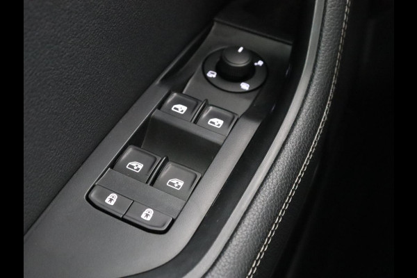 Škoda Superb 1.4 TSI iV Business Edition Plus | Stoelverwarming | Adaptive cruise | Virtual Cockpit | Camera | Carplay | Navigatie | Full LED | PHEV | Plug In