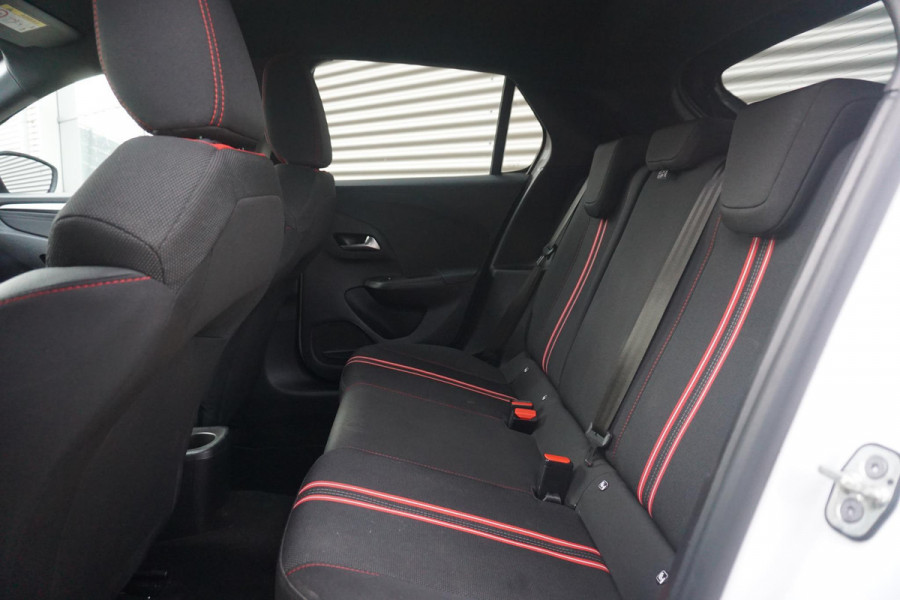 Opel Corsa 1.2 Turbo GS Line Automaat 130 PK | Navigatie | Bluetooth | 180° Achteruitrijcamera | Apple Carplay/Android Auto |