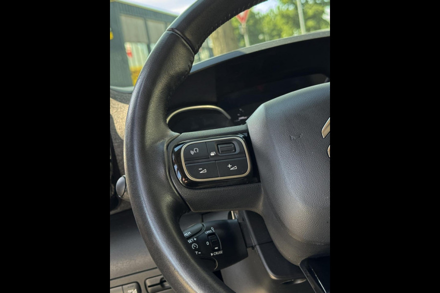 Citroën C3 Aircross 1.2 PureTech SHINE Pack - 24.000 KM - Apple CarPlay/Navigatie I Airco I LED I PDC I Sport velgen I Dealer ond