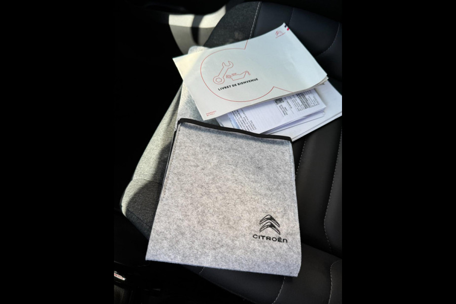 Citroën C3 Aircross 1.2 PureTech SHINE Pack - 24.000 KM - Apple CarPlay/Navigatie I Airco I LED I PDC I Sport velgen I Dealer ond