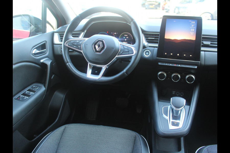 Renault Captur 1.6 E-Tech Plug-in Hybrid 160 Intens | NAVIGATIE | ACHTERUITRIJCAMERA |