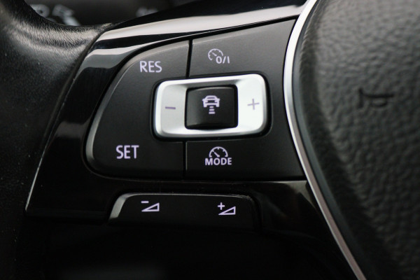 Volkswagen Tiguan 1.4 TSI Comfortline Business R-Line