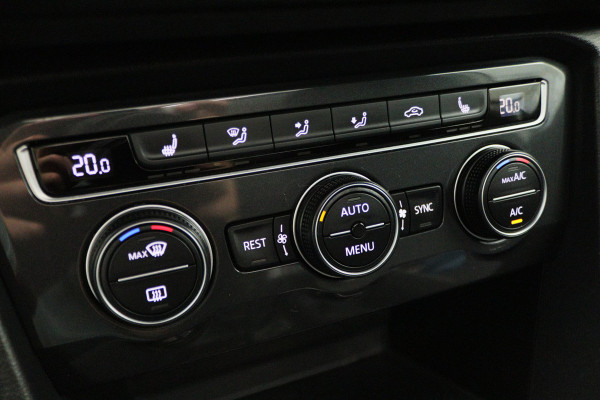 Volkswagen Tiguan 1.4 TSI Comfortline Business R-Line