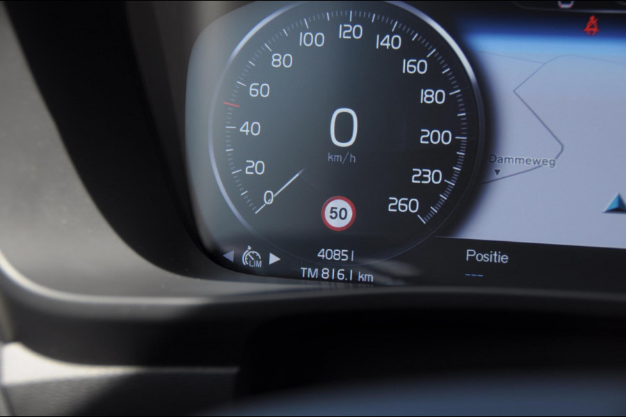 Volvo XC40 1.5 T4 Recharge Inscription / Adaptieve cruise control / BLIS / Lederen Bekleding / Elektrische stoel met geheugen / Parkeersenoren met camera / Elektrische achterklep / Apple carplay