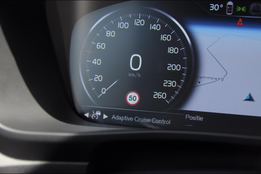 Volvo XC40 1.5 T4 Recharge Inscription / Adaptieve cruise control / BLIS / Lederen Bekleding / Elektrische stoel met geheugen / Parkeersenoren met camera / Elektrische achterklep / Apple carplay