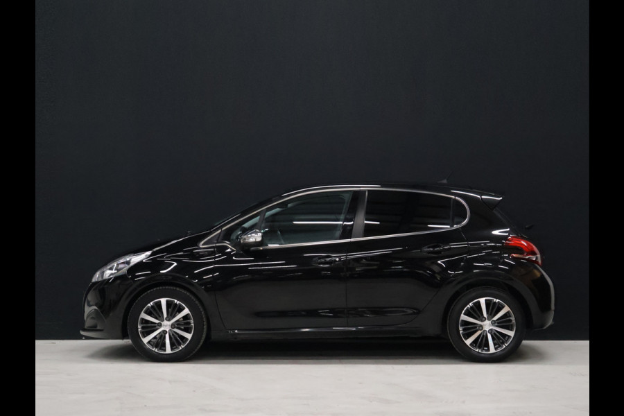 Peugeot 208 1.2 PureTech Allure [APPLE CARPLAY, ANDROID AUTO, CRUISE CONTROL, BLUETOOTH VERBINDING, AUTOMATISCHE AIRCO, GETINT GLAS, NIEUWSTAAT]