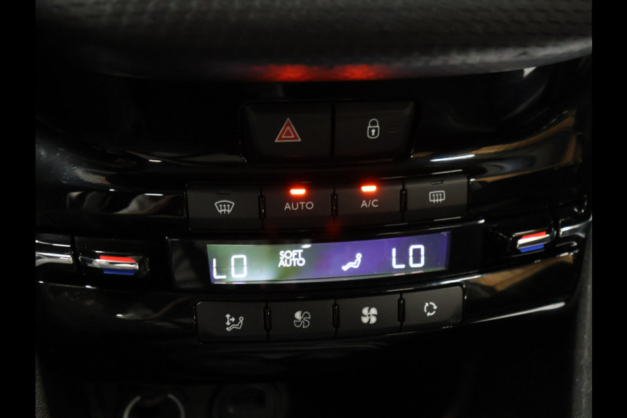 Peugeot 208 1.2 PureTech Allure [APPLE CARPLAY, ANDROID AUTO, CRUISE CONTROL, BLUETOOTH VERBINDING, AUTOMATISCHE AIRCO, GETINT GLAS, NIEUWSTAAT]