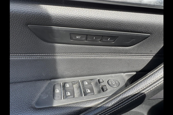 BMW 5 Serie Touring 540d xDrive High Executive M-Sport | Panoramadak | Camera | Head-Up Display | 20 Inch Lichtmetalen Velgen |