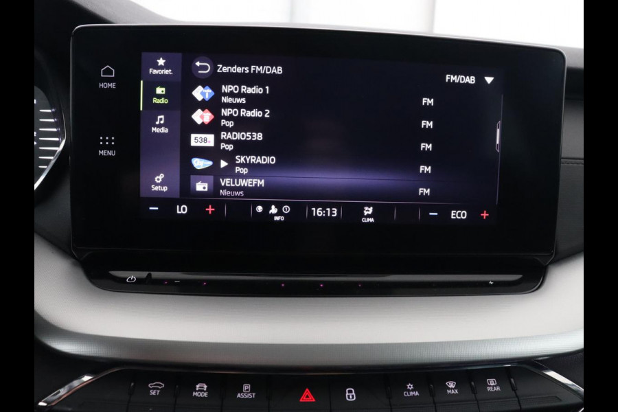 Škoda Octavia 1.4 TSI iV Business Edition | Camera | Sfeerverlichting | Carplay | Navigatie | Digital Cockpit | Full LED | Cruise control | DAB | Climate control | PHEV | Plug In