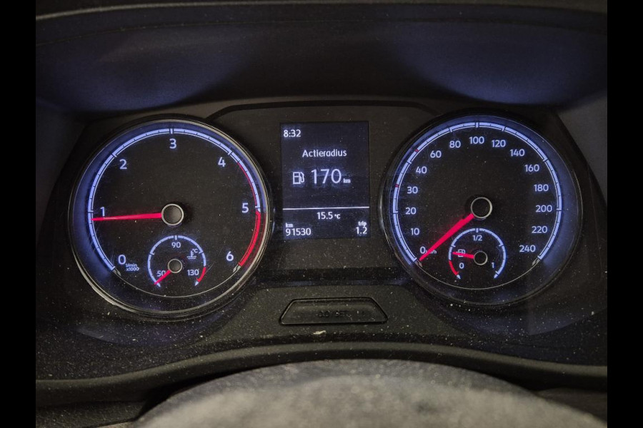 Volkswagen Transporter 2.0 TDI L2H1 28