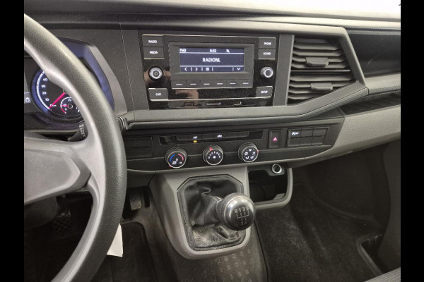 Volkswagen Transporter 2.0 TDI L2H1 28