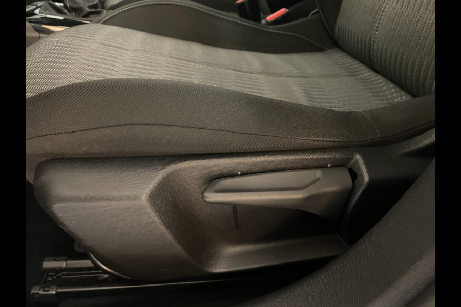 Opel Corsa 1.2 Edition 100PK AIRCO NAVI CRUISE APPLE CARPLAY ANDROID AUTO ELEK RAMEN CENT VERG VELGEN PDC NIEUWSTAAT
