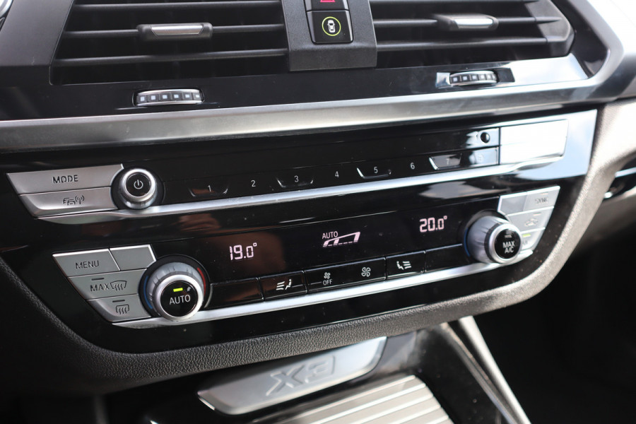 BMW X3 xDrive30e eDrive Edition Trekhaak / 360 camera / Head-up / Adaptieve cruise /