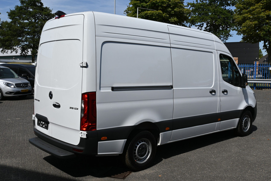 Mercedes-Benz Sprinter 315 CDI L2H2 Pro 10.25 MBUX met Camera, 270 Graden achterdeuren