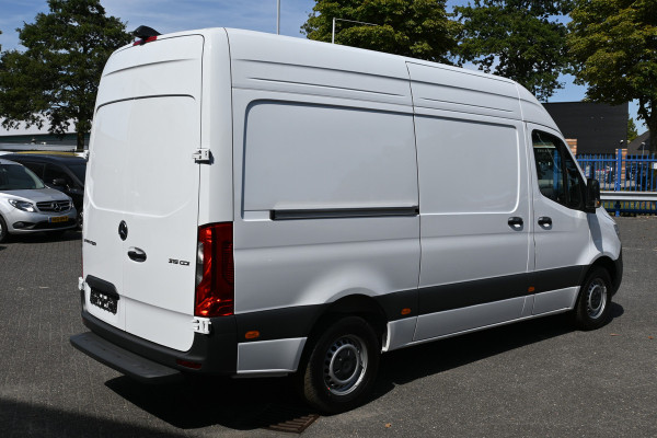 Mercedes-Benz Sprinter 315 CDI L2H2 Pro 10.25 MBUX met Camera, 270 Graden achterdeuren