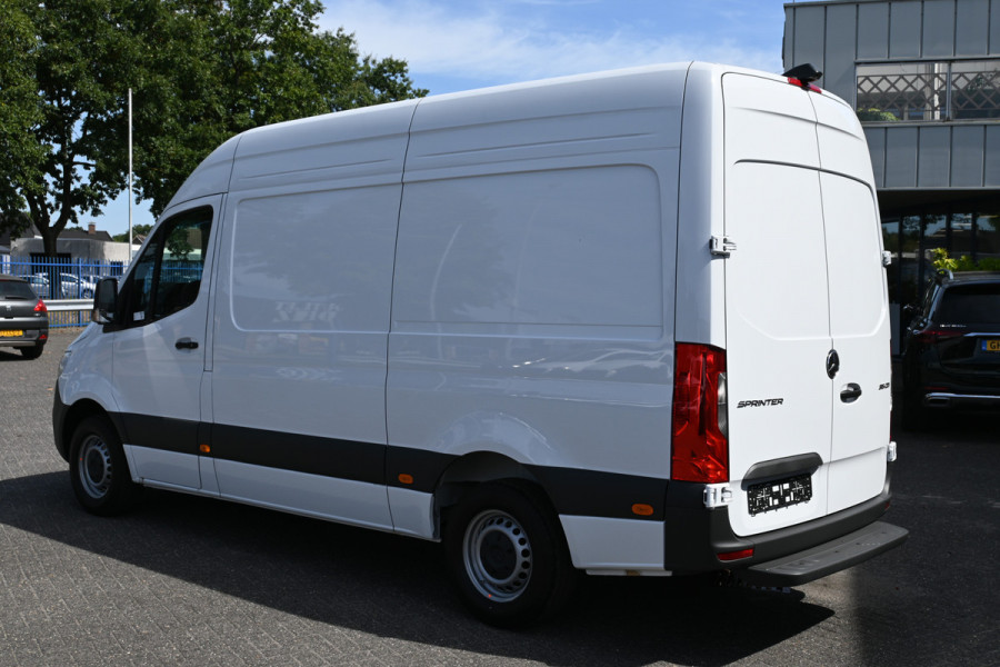 Mercedes-Benz Sprinter 315 CDI L2H2 Pro 10.25 MBUX met Camera, 270 Graden achterdeuren