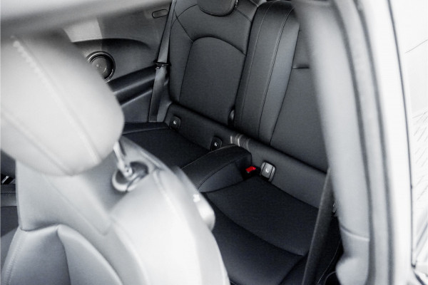 MINI Mini Electric Classic 33 kWh Black Edition Leder Sportstoelen PDC BTW
