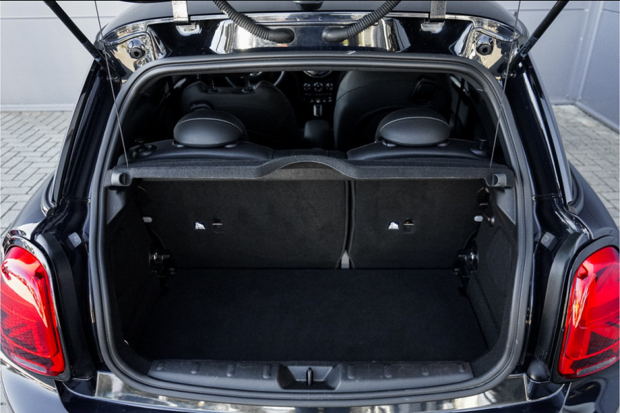 MINI Mini Electric Classic 33 kWh Black Edition Leder Sportstoelen PDC BTW