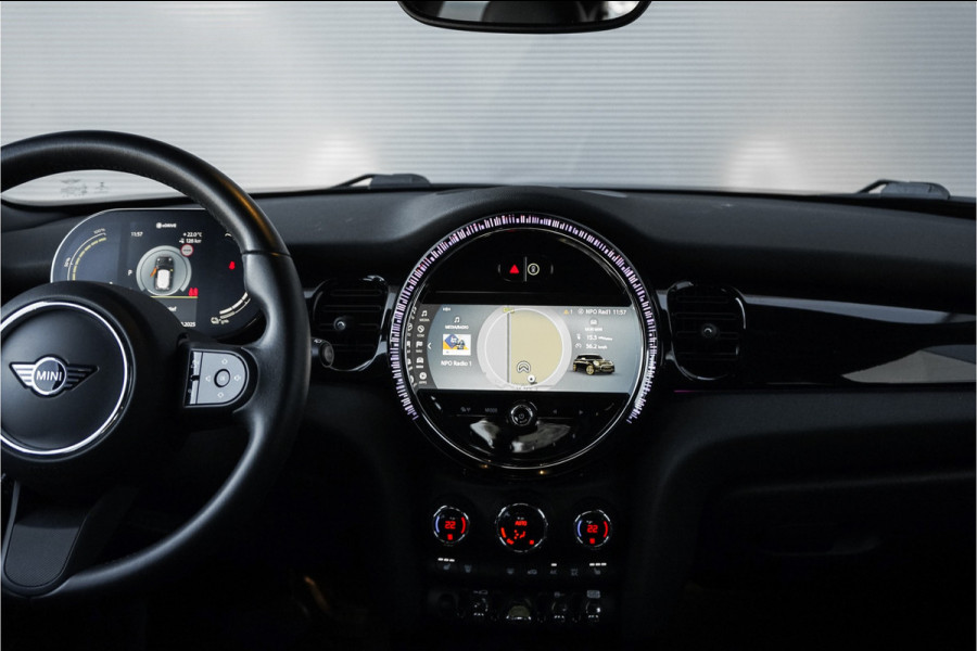 MINI Mini Electric Classic 33 kWh Black Edition Leder Sportstoelen PDC BTW