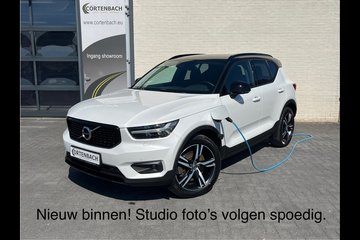 Volvo XC40 1.5 T5 Recharge R-Design Expression | Apple Carplay | Zwenkbare trekhaak | Adaptieve cruise |