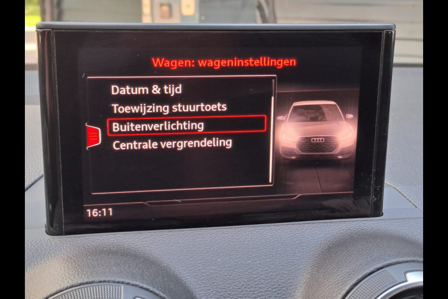 Audi Q2 35 TFSI CoD 150 PK Sport Edition #2 S-line | Navi | Trekhaak | Camera | Stoelverwarming | PDC |