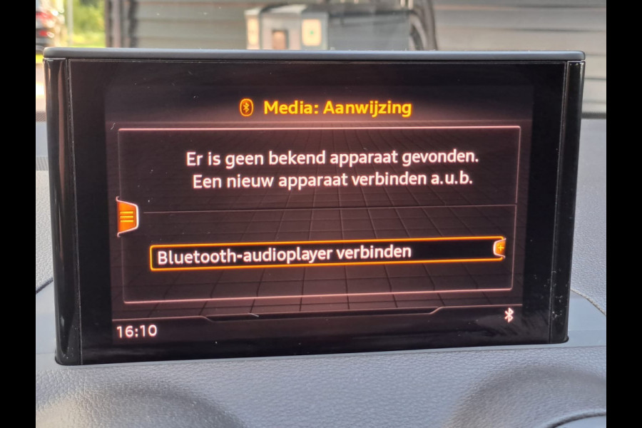 Audi Q2 35 TFSI CoD 150 PK Sport Edition #2 S-line | Navi | Trekhaak | Camera | Stoelverwarming | PDC |