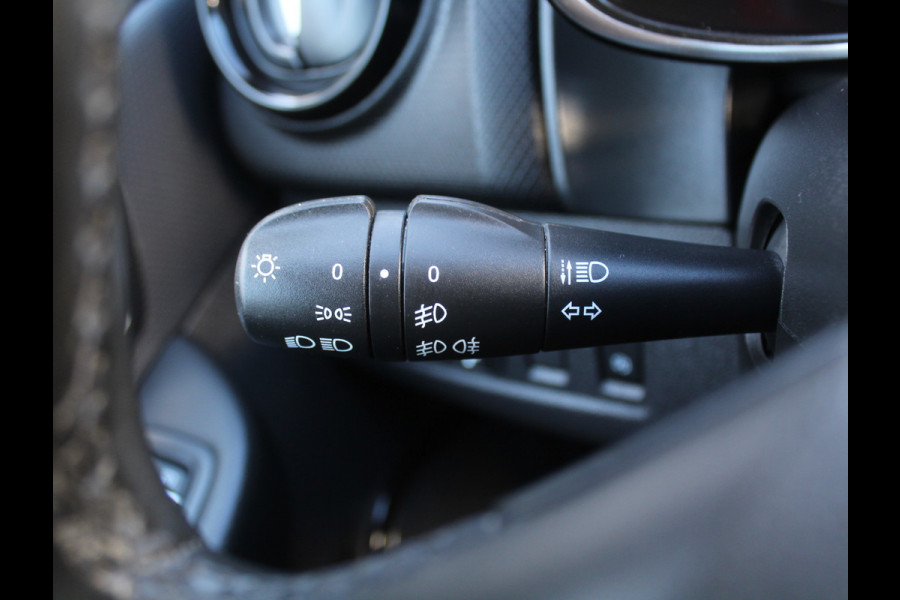 Renault Clio 0.9 TCe Intens CLIMATE | LED | CARPLAY | NAVI | PDC | CRUISE | LMV