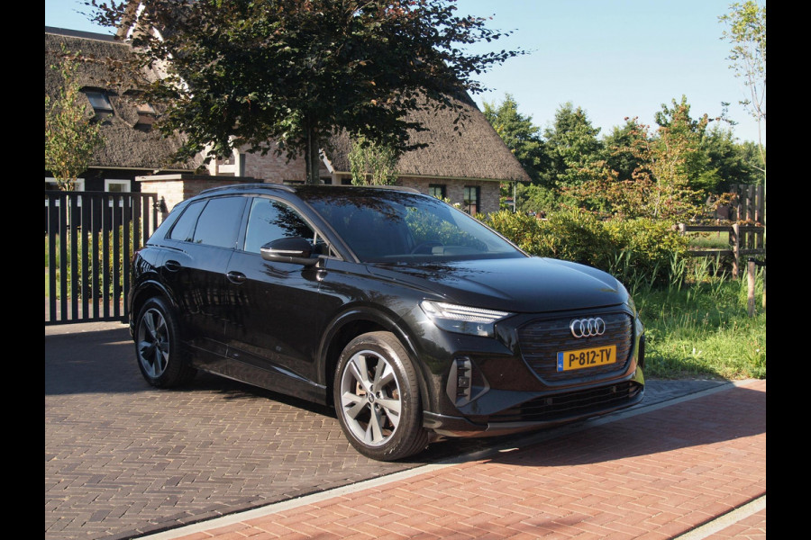 Audi Q4 e-tron 40 Advanced edition 77 kWh | Apple Carplay | Black Optic | Parkeersensoren | Navi |